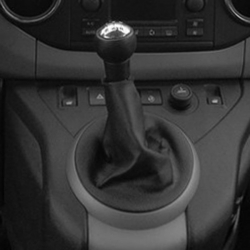 Manžeta páky řazení - Peugeot Partner II Tepee - barva černá